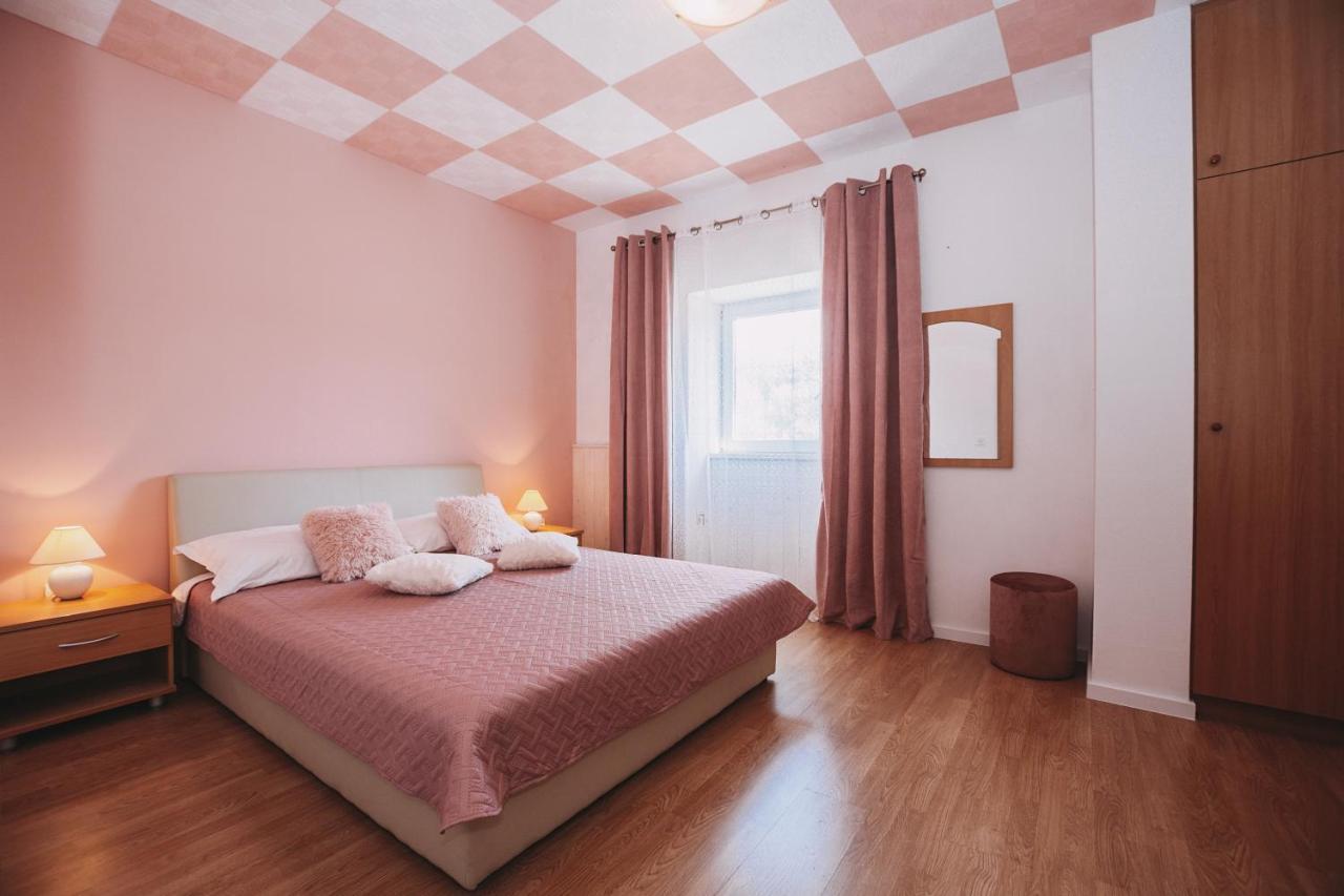 Rooms Emilija Božava Exteriér fotografie